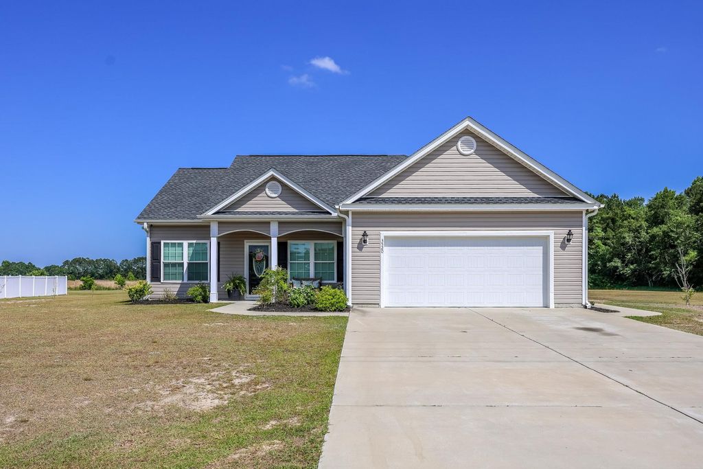 3520 Edwards Rd., Aynor, SC 29511