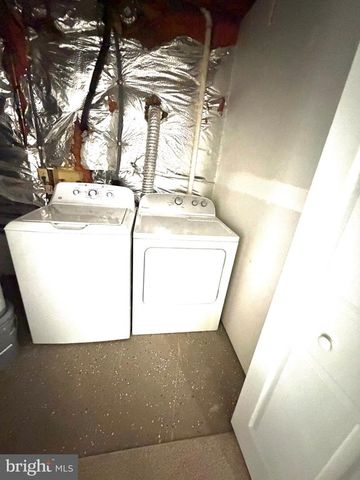 9718 DOMINION FOREST CIR, Fredericksburg, VA 22408