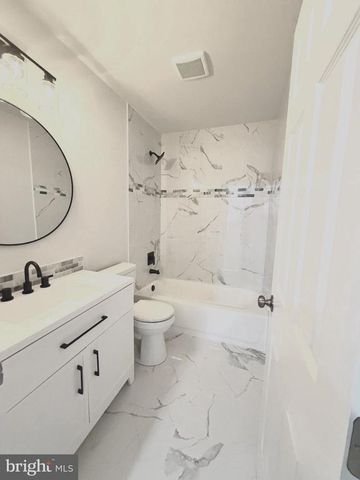 9718 DOMINION FOREST CIR, Fredericksburg, VA 22408