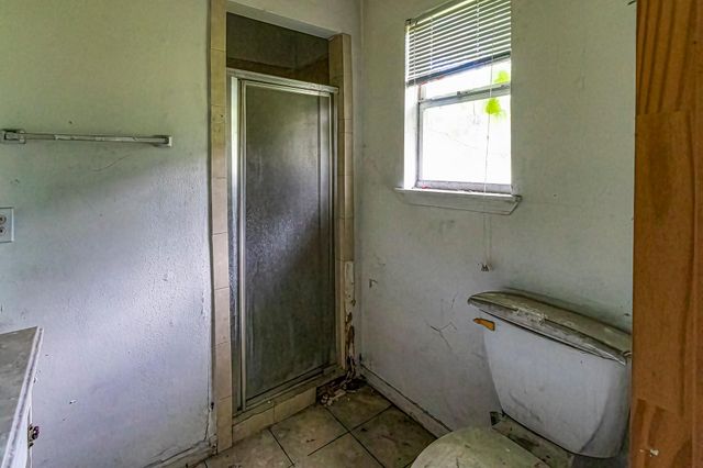 300 Bay Haven Boulevard, Livingston, TX 77351