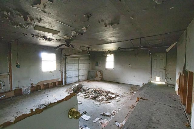 300 Bay Haven Boulevard, Livingston, TX 77351