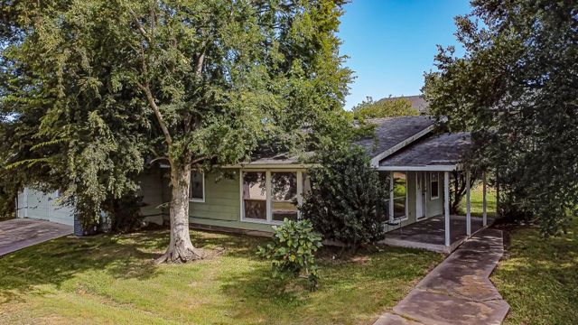 300 Bay Haven Boulevard, Livingston, TX 77351