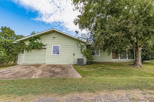300 Bay Haven Boulevard, Livingston, TX 77351