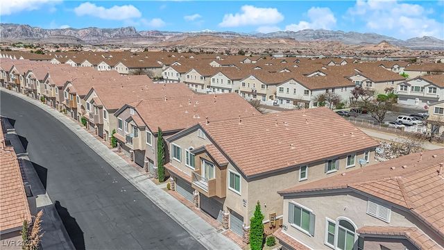 8658 Tom Noon Avenue 103, Las Vegas, NV 89178