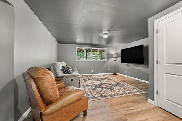 6804 Forestview Lane N, Maple Grove, MN 55369