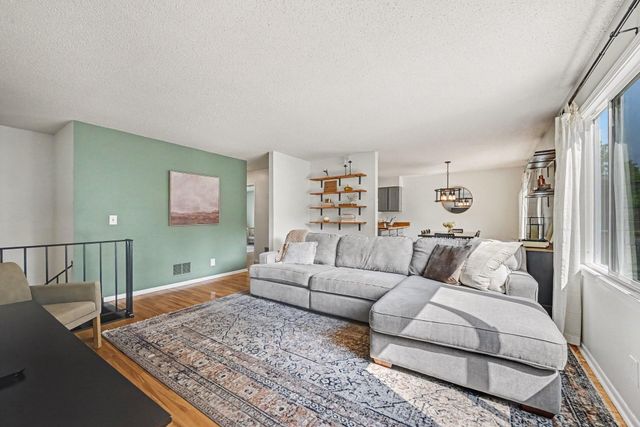 6804 Forestview Lane N, Maple Grove, MN 55369