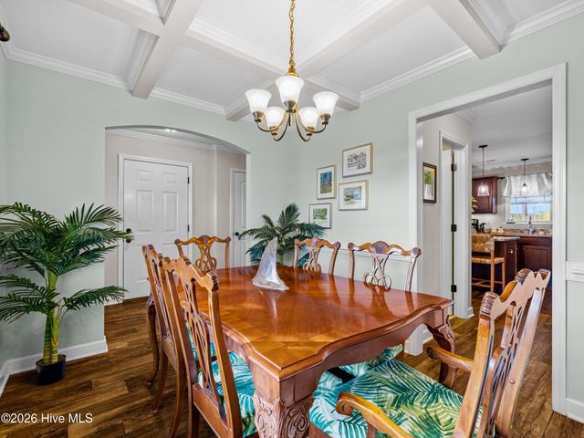 522 Deep Inlet Drive, Sneads Ferry, NC 28460