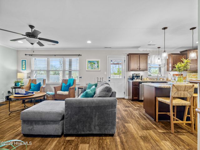 522 Deep Inlet Drive, Sneads Ferry, NC 28460