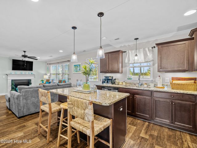 522 Deep Inlet Drive, Sneads Ferry, NC 28460