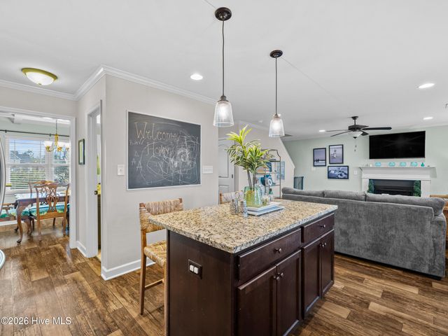 522 Deep Inlet Drive, Sneads Ferry, NC 28460