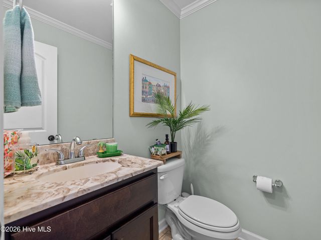 522 Deep Inlet Drive, Sneads Ferry, NC 28460