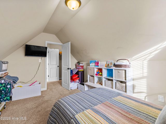 522 Deep Inlet Drive, Sneads Ferry, NC 28460