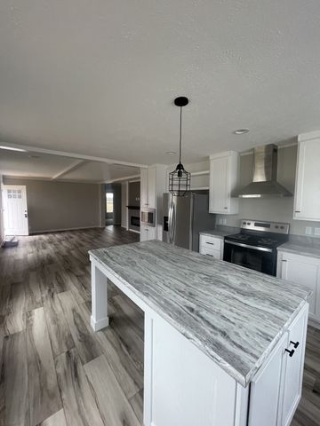 10 McNabb lane, Lafayette, TN 37083