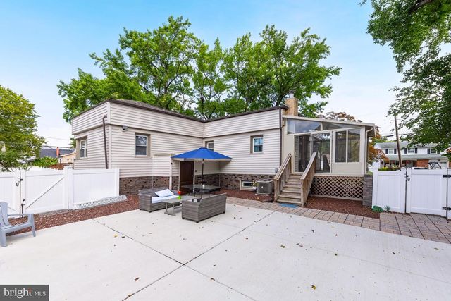 626 LAMBERT AVE, Mount Ephraim, NJ 08059