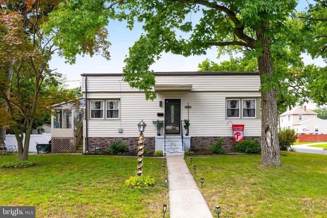 626 LAMBERT AVE, Mount Ephraim, NJ 08059