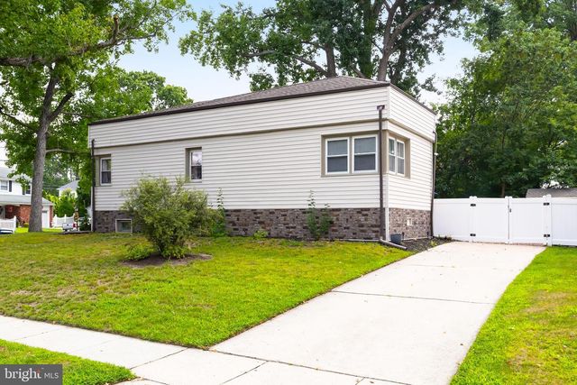 626 LAMBERT AVE, Mount Ephraim, NJ 08059