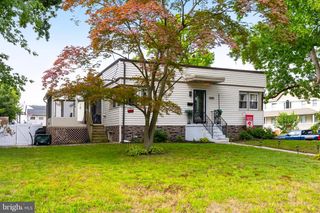 626 LAMBERT AVE, Mount Ephraim, NJ 08059