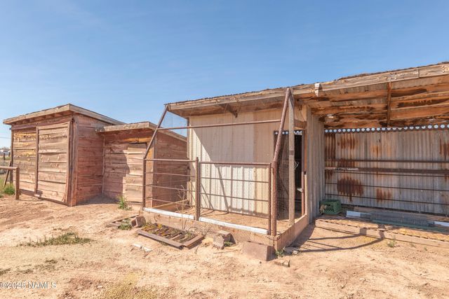 552 W Mountain View Street, Winslow, AZ 86047