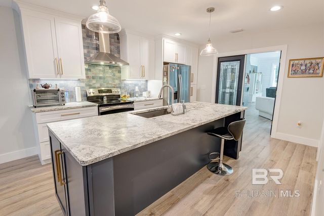 110 Echo Lane, Fairhope, AL 36532