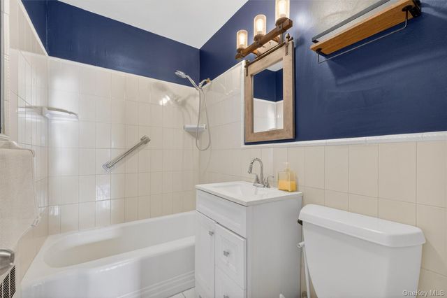 29 Walton Drive, Mahopac, NY 10541