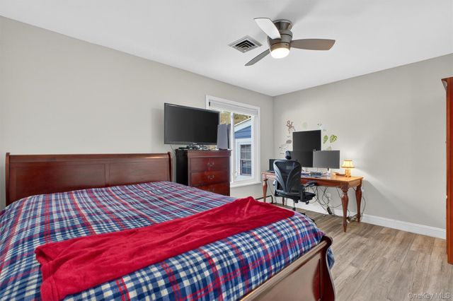 29 Walton Drive, Mahopac, NY 10541