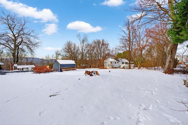 29 Walton Drive, Mahopac, NY 10541