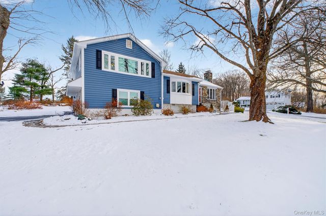 29 Walton Drive, Mahopac, NY 10541