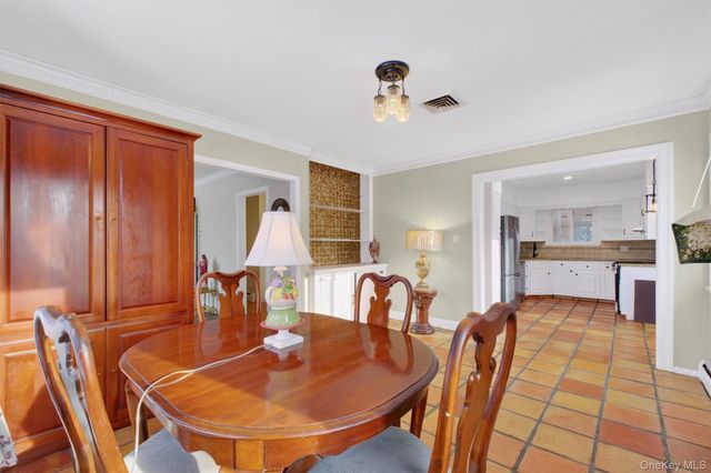 29 Walton Drive, Mahopac, NY 10541