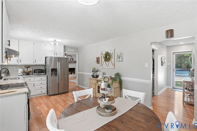 5406 Huntingcreek Dr, Chesterfield, VA 23237