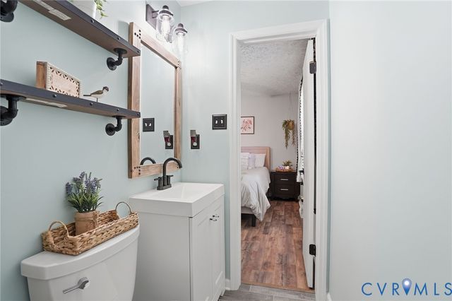 5406 Huntingcreek Dr, Chesterfield, VA 23237