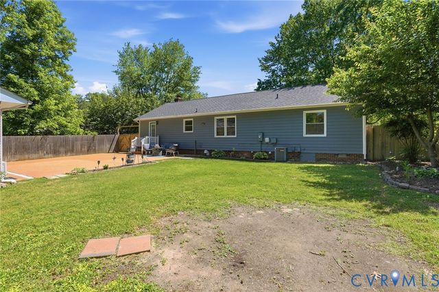 5406 Huntingcreek Dr, Chesterfield, VA 23237
