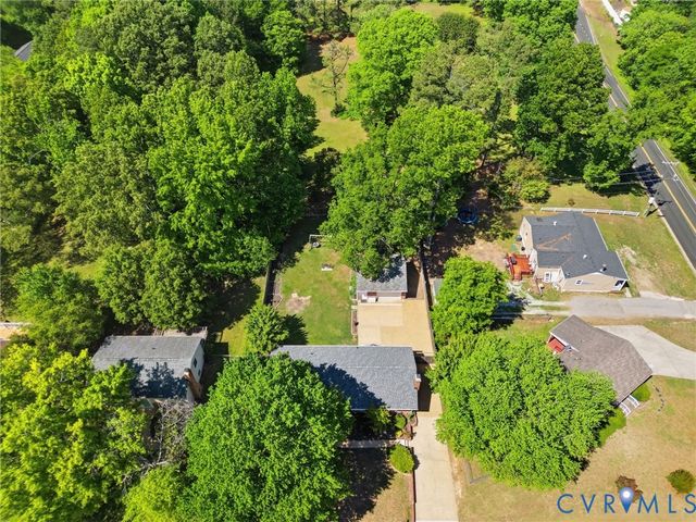 5406 Huntingcreek Dr, Chesterfield, VA 23237