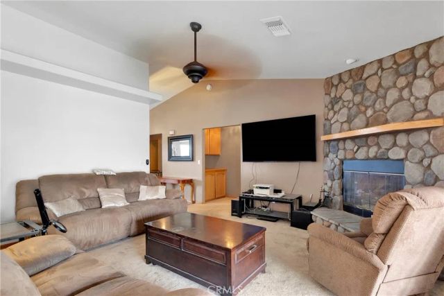 19804 Haida Road, Apple Valley, CA 92307