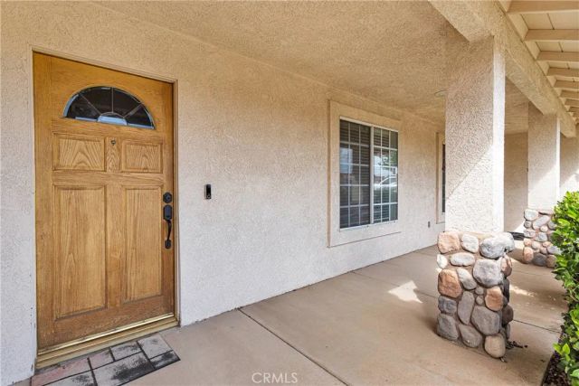 19804 Haida Road, Apple Valley, CA 92307