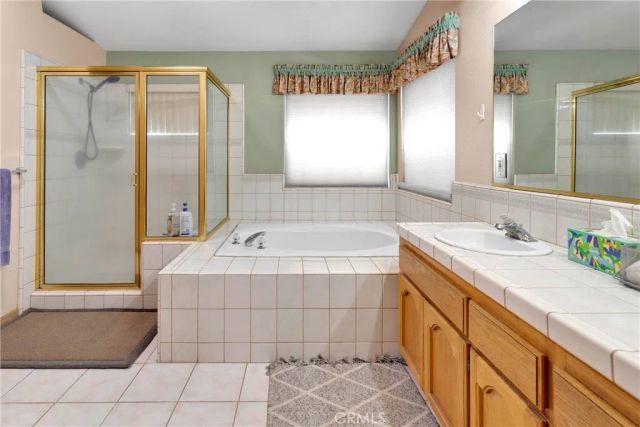 19804 Haida Road, Apple Valley, CA 92307