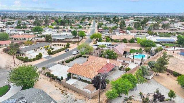 19804 Haida Road, Apple Valley, CA 92307