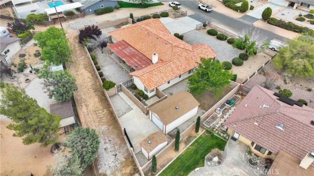 19804 Haida Road, Apple Valley, CA 92307