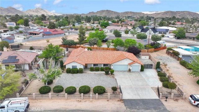 19804 Haida Road, Apple Valley, CA 92307