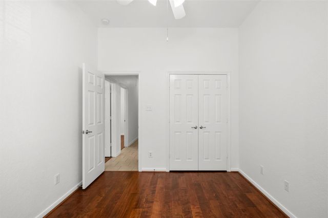 22 Colewood Court, The Woodlands, TX 77382