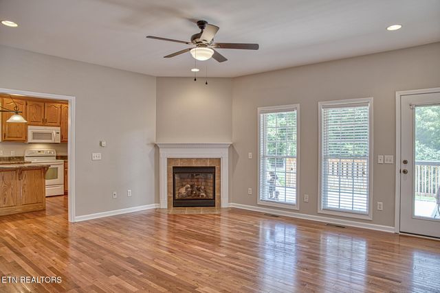 401 Crowne Way, Cookeville, TN 38501