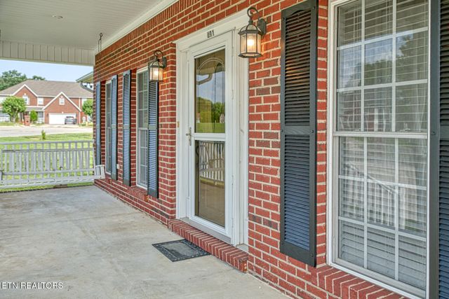 401 Crowne Way, Cookeville, TN 38501