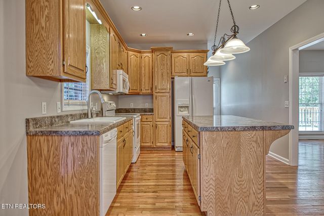 401 Crowne Way, Cookeville, TN 38501