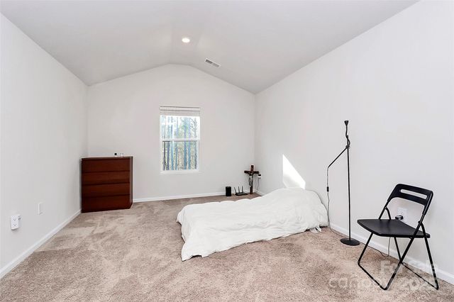 5209 Wolfridge Avenue, Charlotte, NC 28214