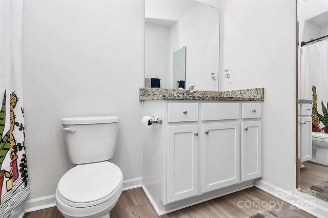 5209 Wolfridge Avenue, Charlotte, NC 28214