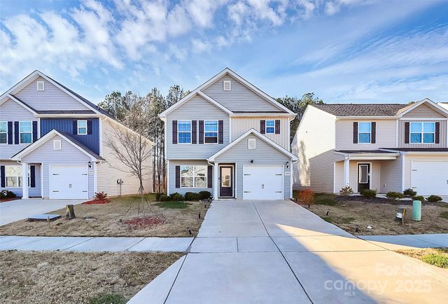 5209 Wolfridge Avenue, Charlotte, NC 28214