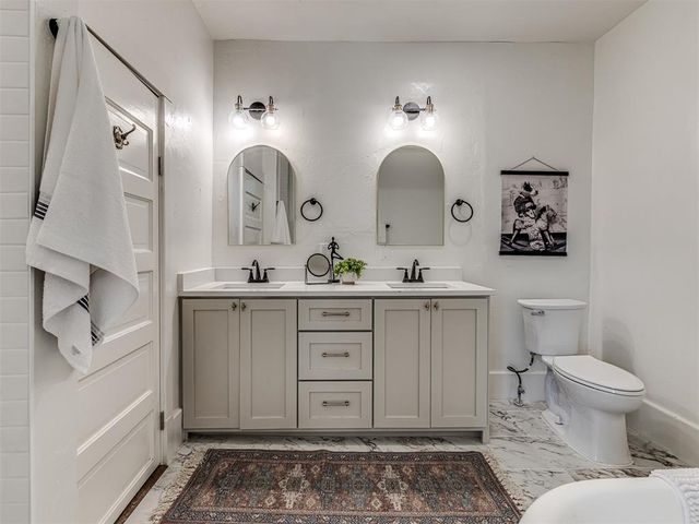 1901 W Cleveland Avenue, Guthrie, OK 73044