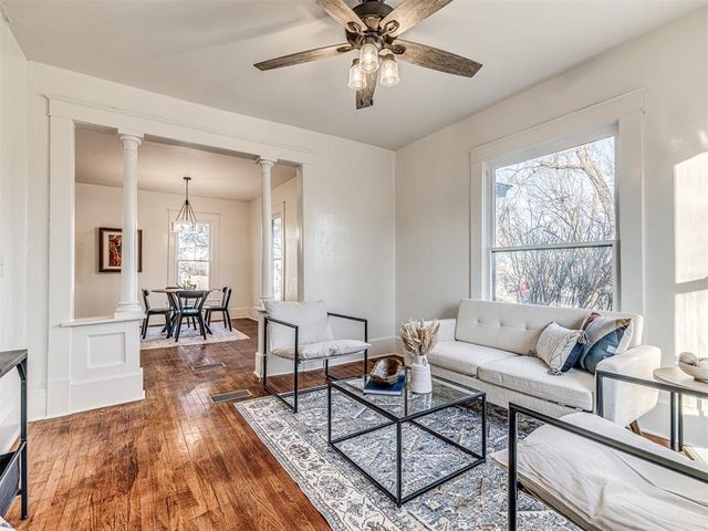 1901 W Cleveland Avenue, Guthrie, OK 73044