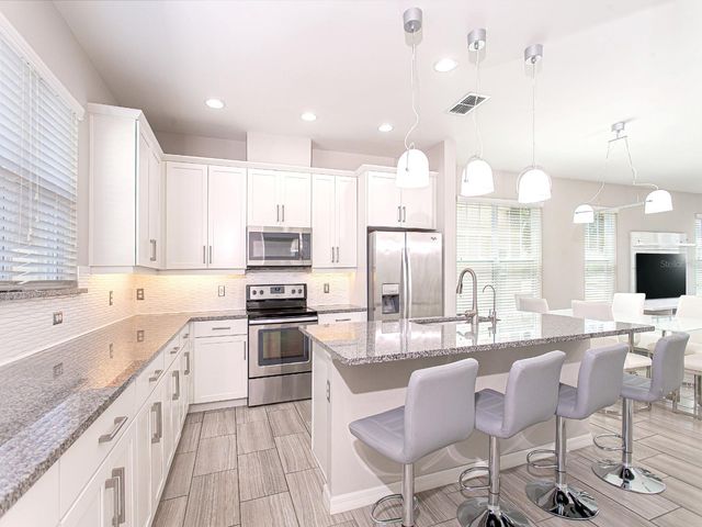 11734 WATER RUN ALLEY, Windermere, FL 34786