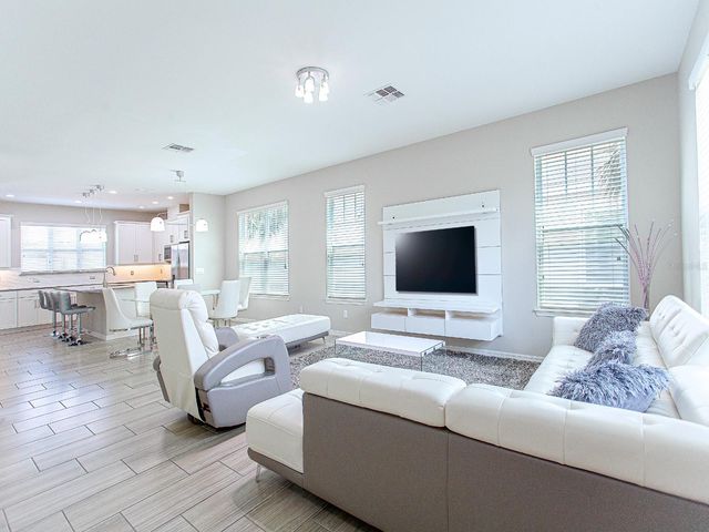 11734 WATER RUN ALLEY, Windermere, FL 34786