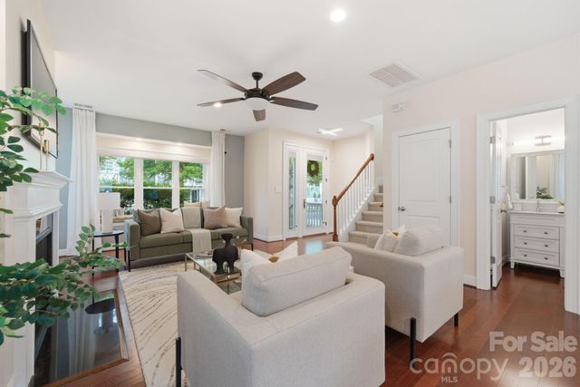 1919 Lela Avenue, Charlotte, NC 28208